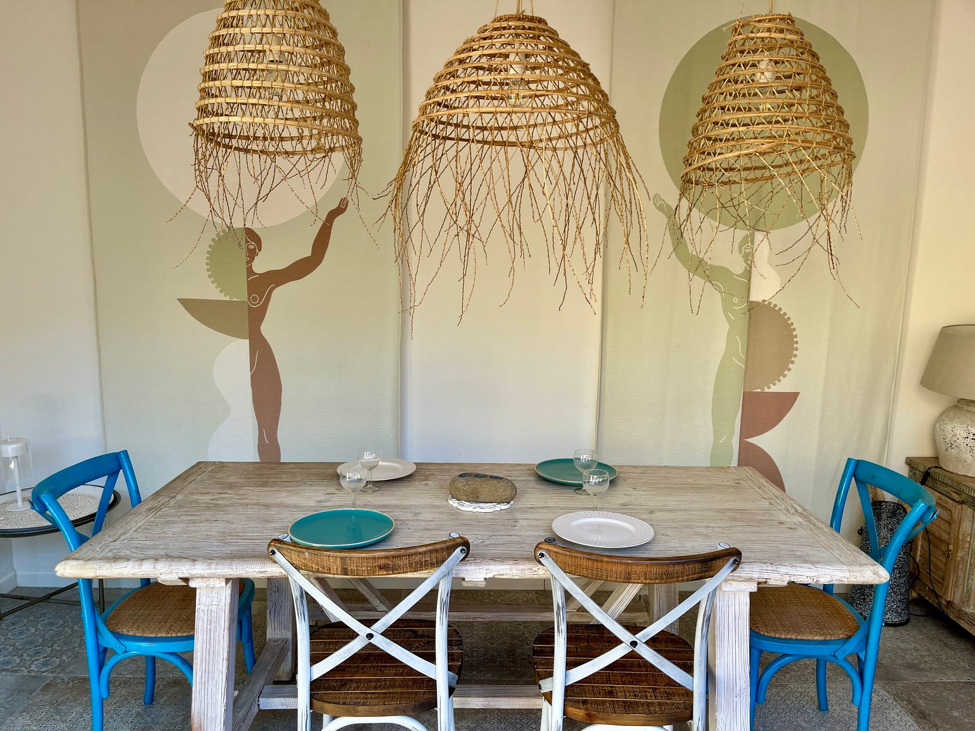 La maison - Maison de charme a pampelonne Une table pensée pour les moments de partage